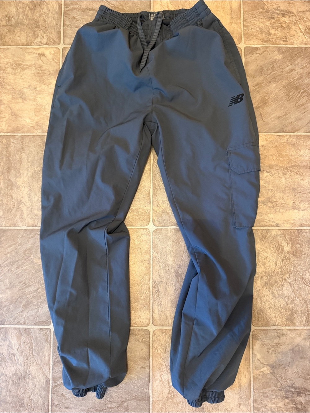 New Balance Men's Slate Gray Drawstring Joggers